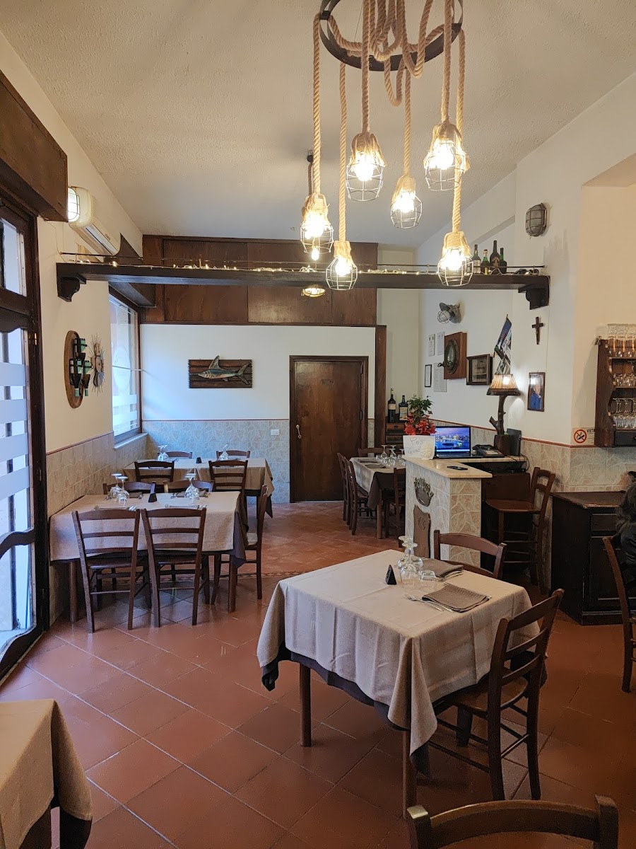 Trattoria Ambasciata Di Giordano Carmela